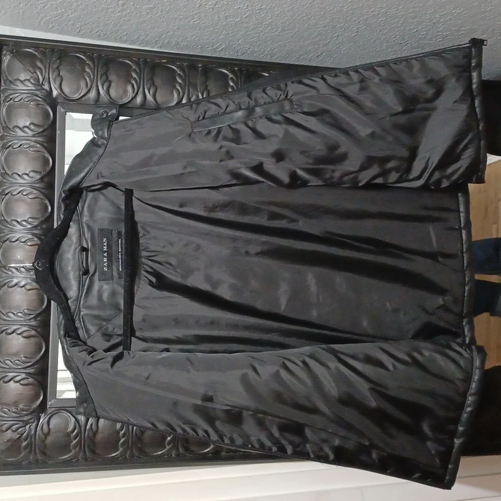Zara Man Coat - Picture 3 of 3